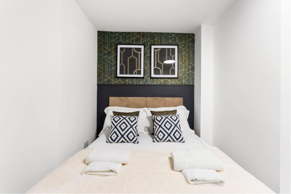 Modern Spacious Three Bedrooms With Private Garden Cardiff Exterior photo