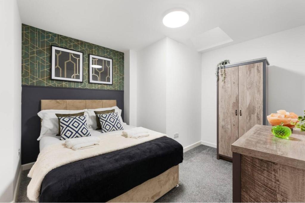 Modern Spacious Three Bedrooms With Private Garden Cardiff Exterior photo
